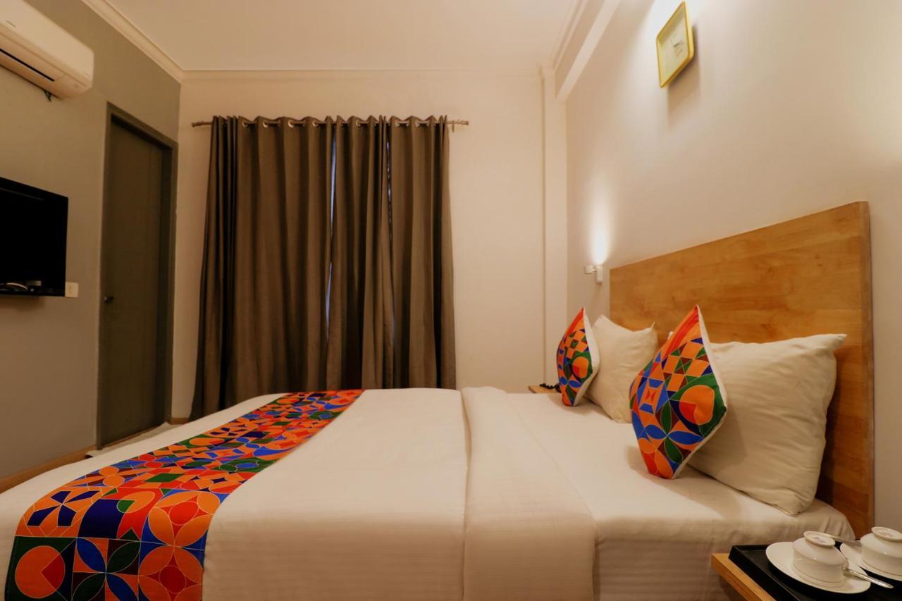 Fabhotel The Glory Ґурґаон Екстер'єр фото